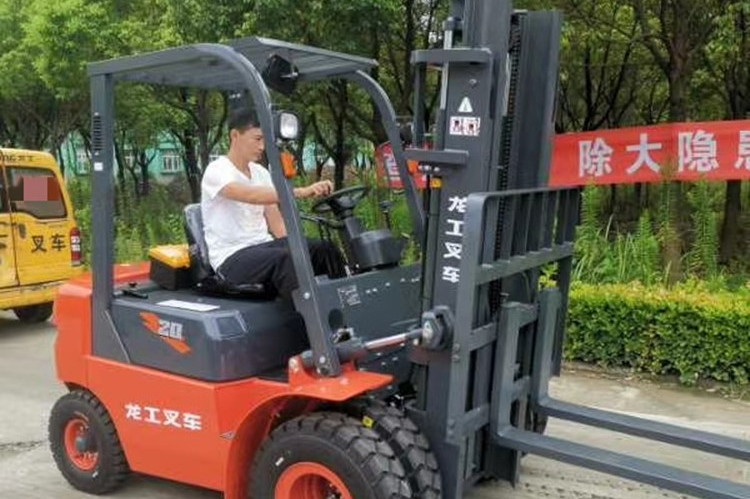 南京2吨叉车